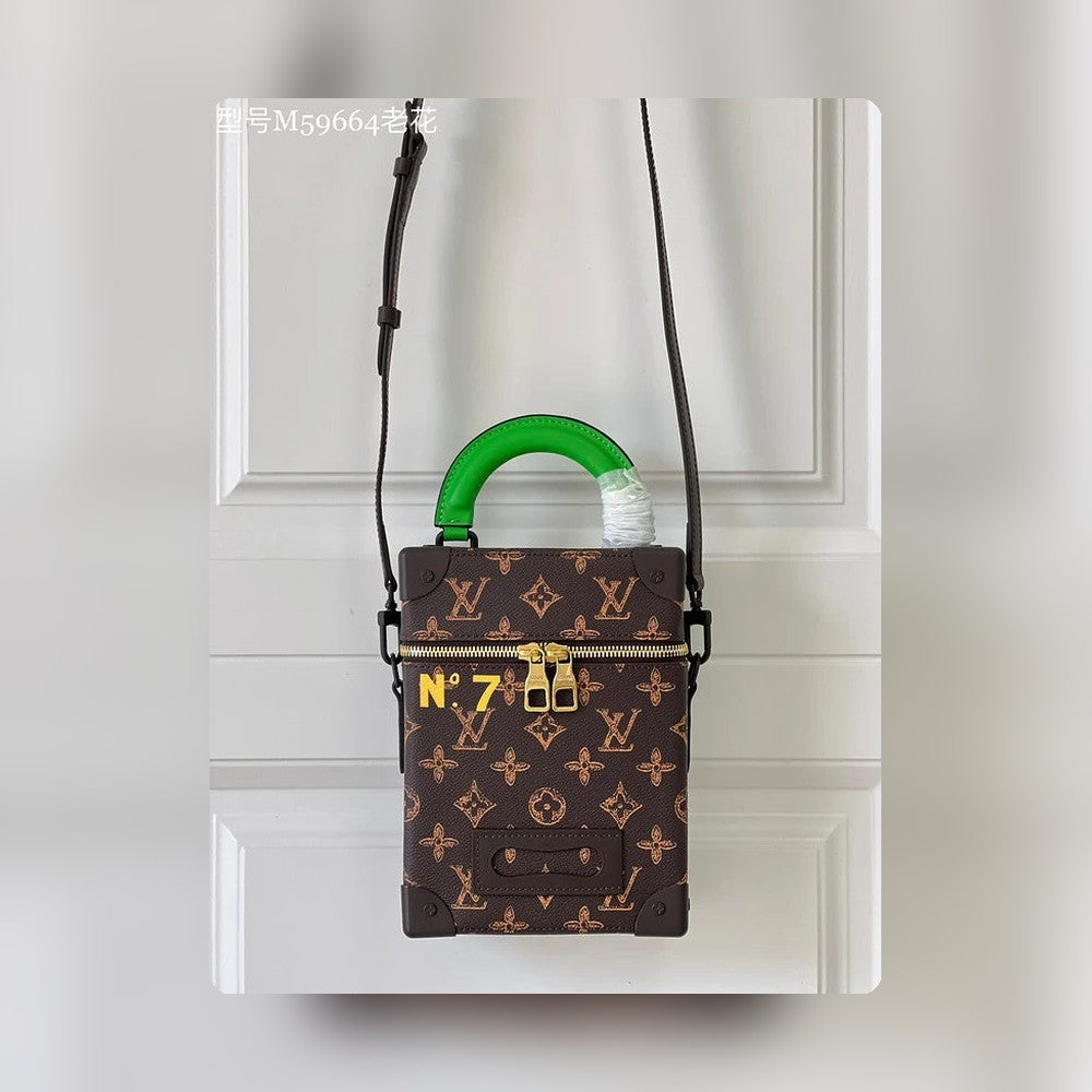 Anum Bags Detail