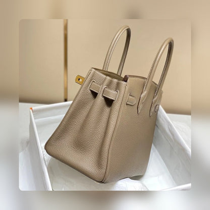 new-luxury-designer-bags-nm23722