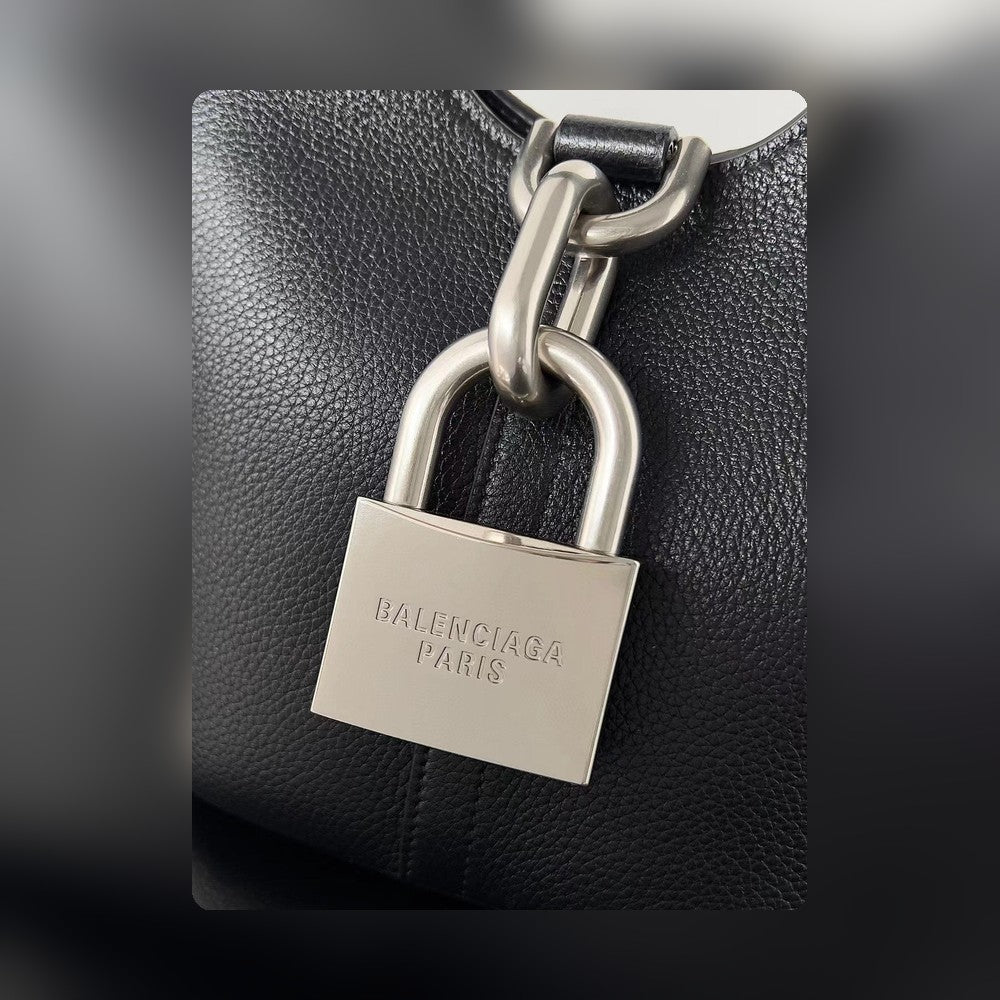 new-luxury-designer-bags-nm24353