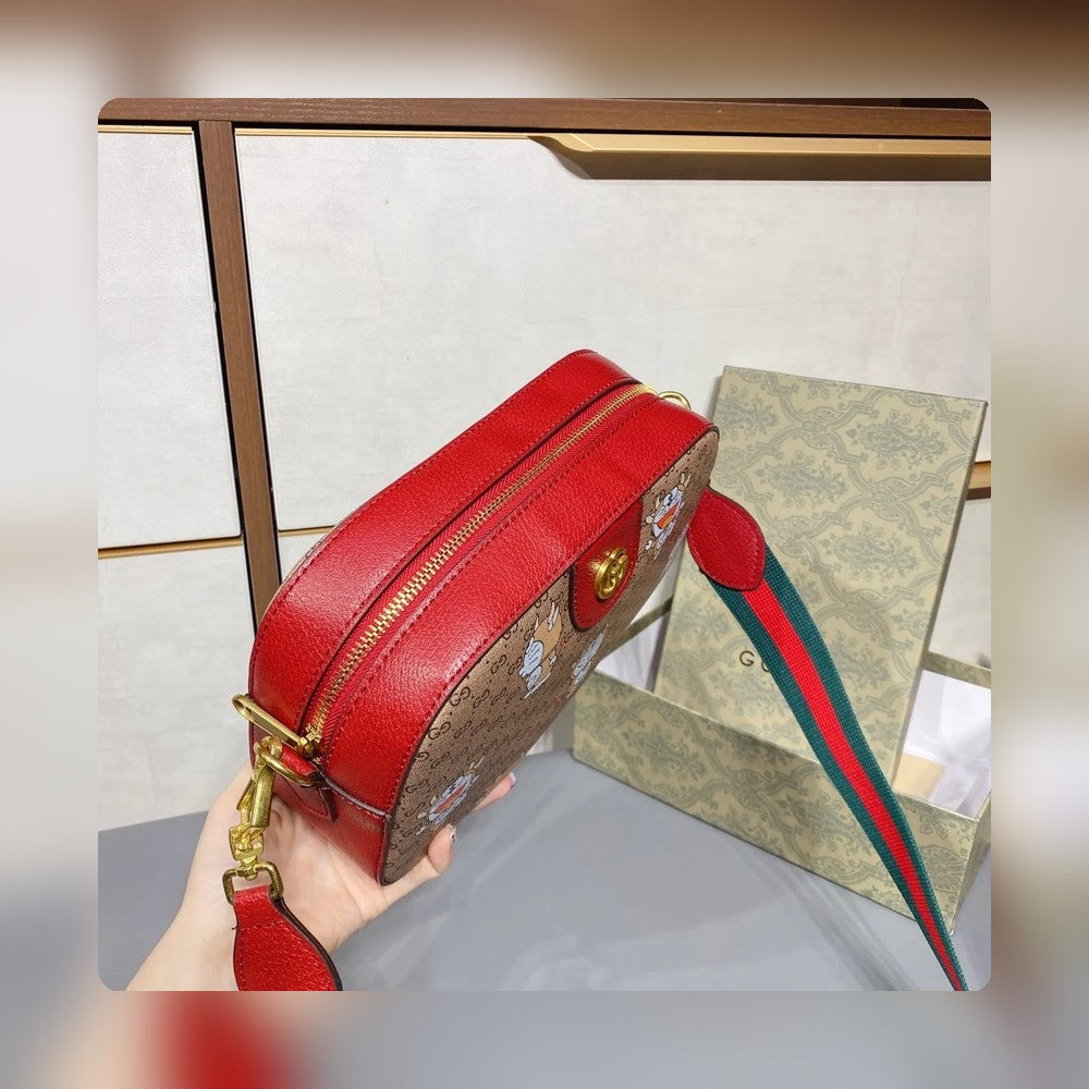 Anum Bags Detail