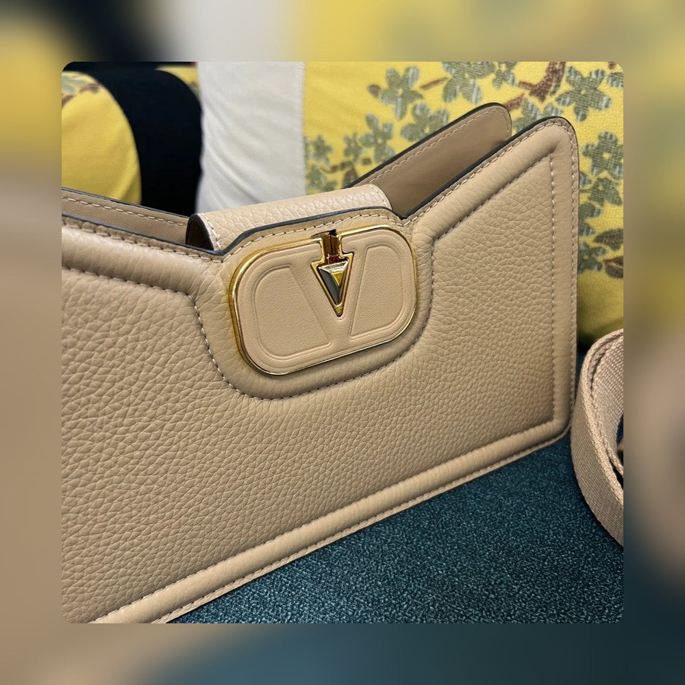 Anum Bags - Best High-End Brands in One Place - AFFORDABLE LUXURY BAGS - 14904