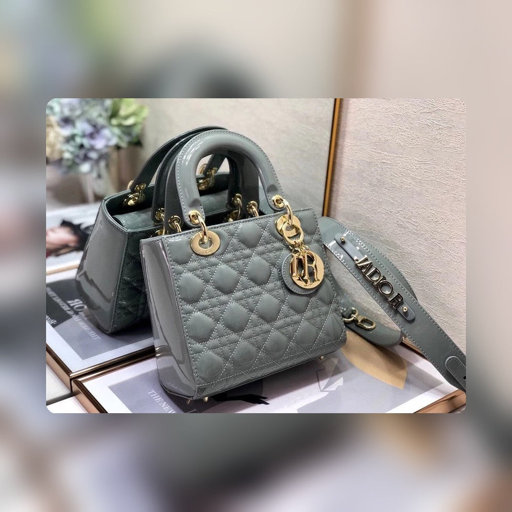 Anum Bags Detail