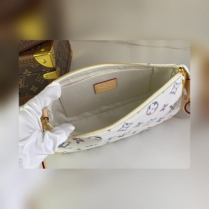 Anum Bags ln Luxury Bag --56222