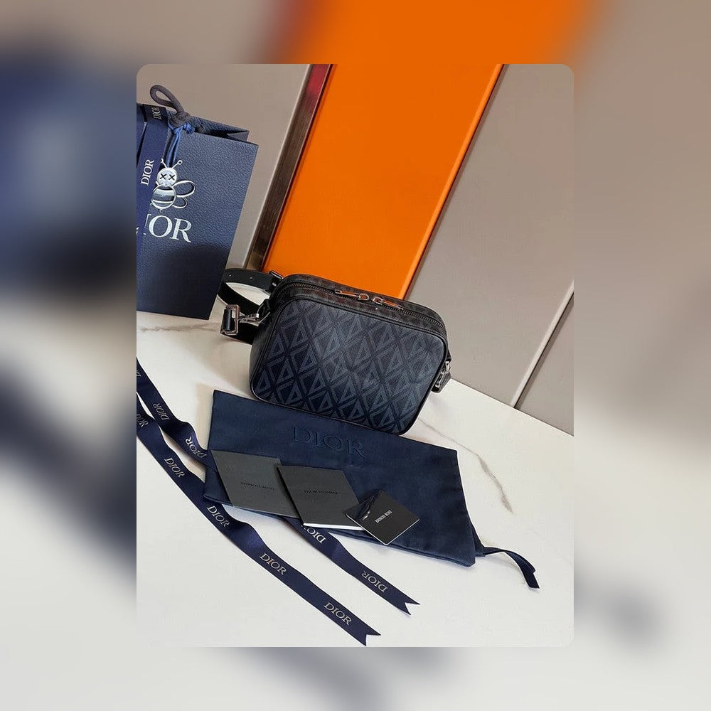 Anum Bags Detail