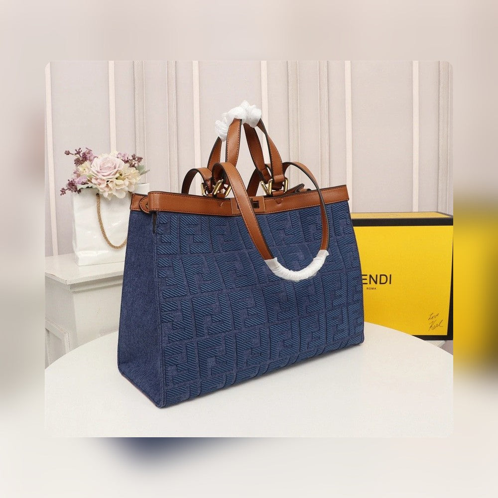 Anum Bags Detail