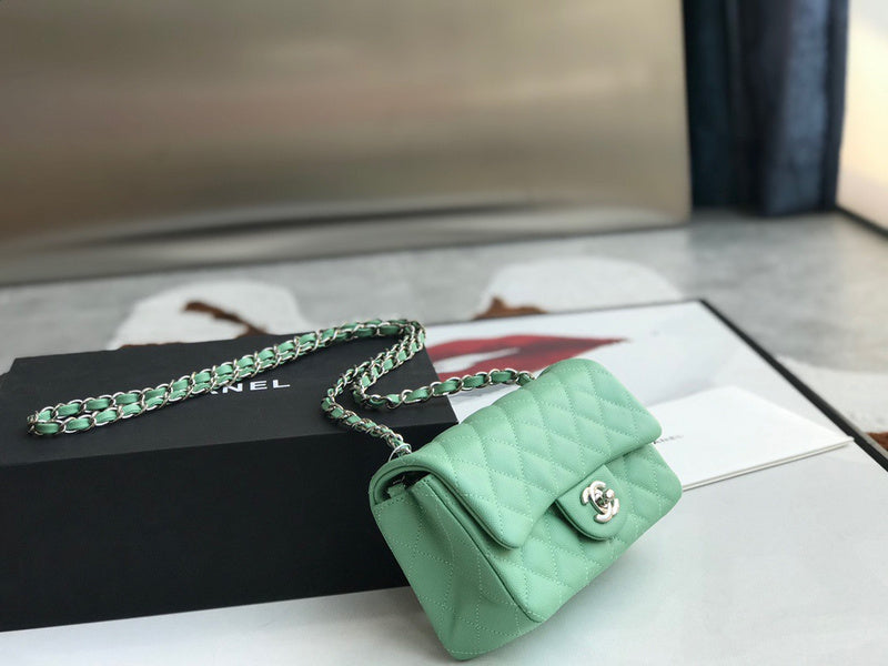 Anum Bags Detail