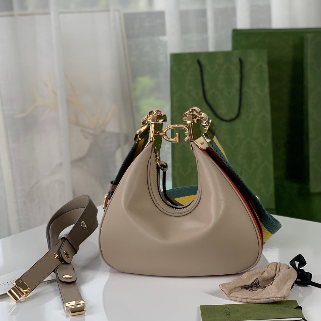 Anum Bags Detail