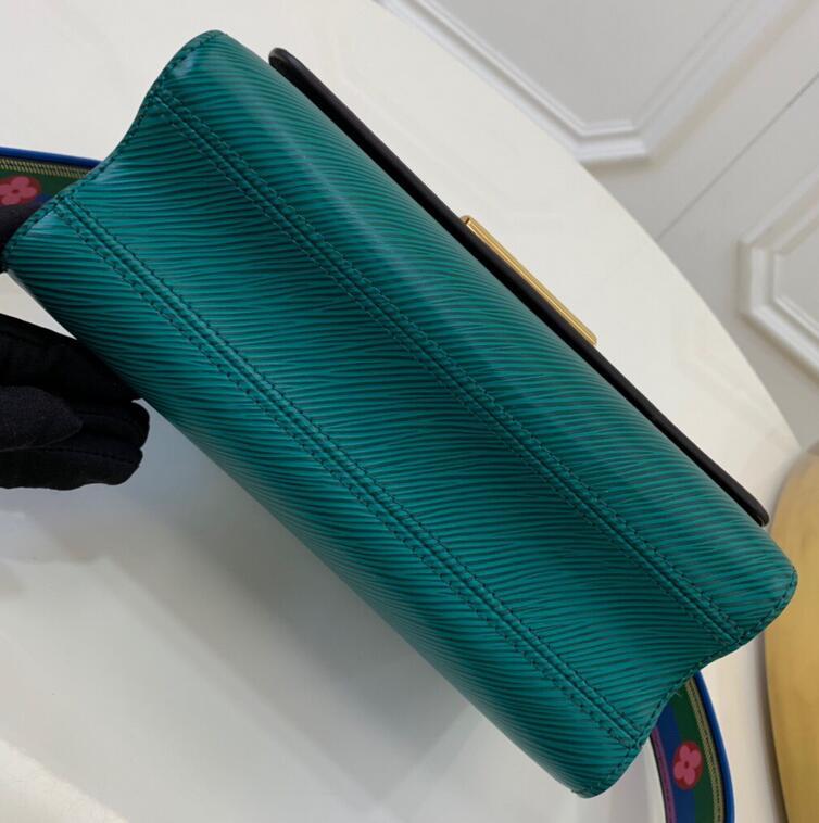 Anum Bags Detail