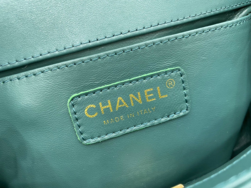 Anum Bags Detail