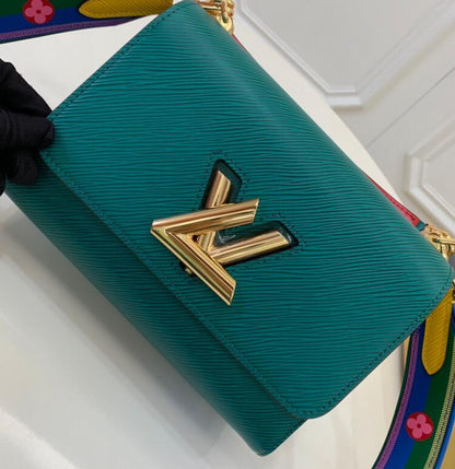 Anum Bags Detail