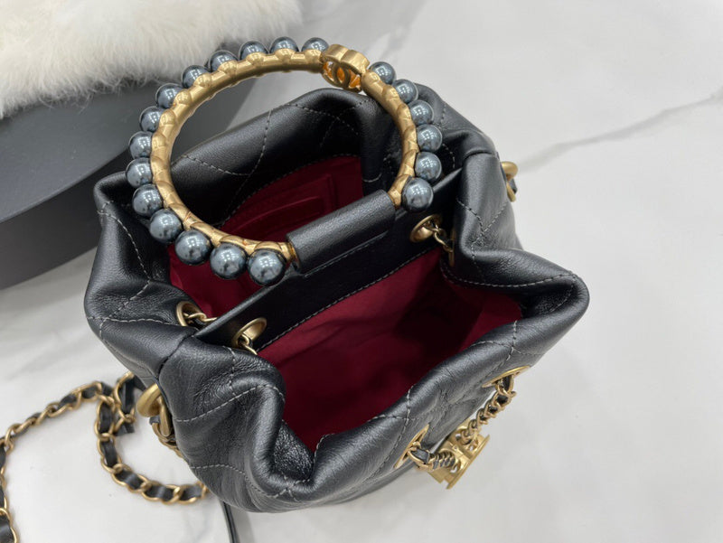 Anum Bags Detail