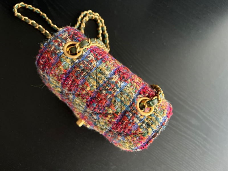 Anum Bags Detail