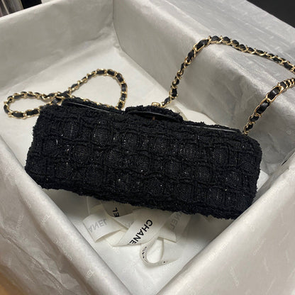 Anum Bags Detail