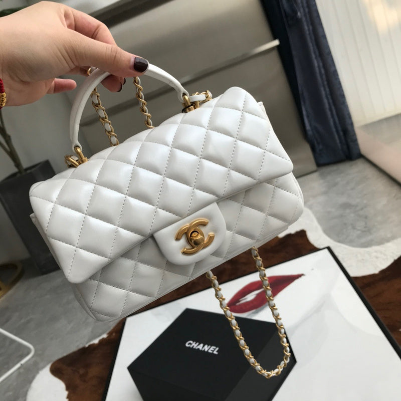 Anum Bags Detail