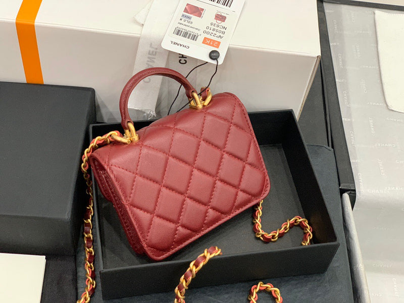 Anum Bags Detail