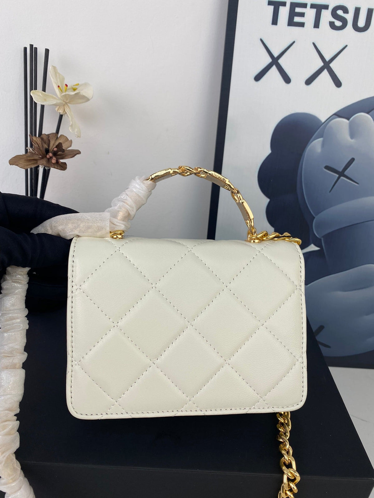 Anum Bags Detail