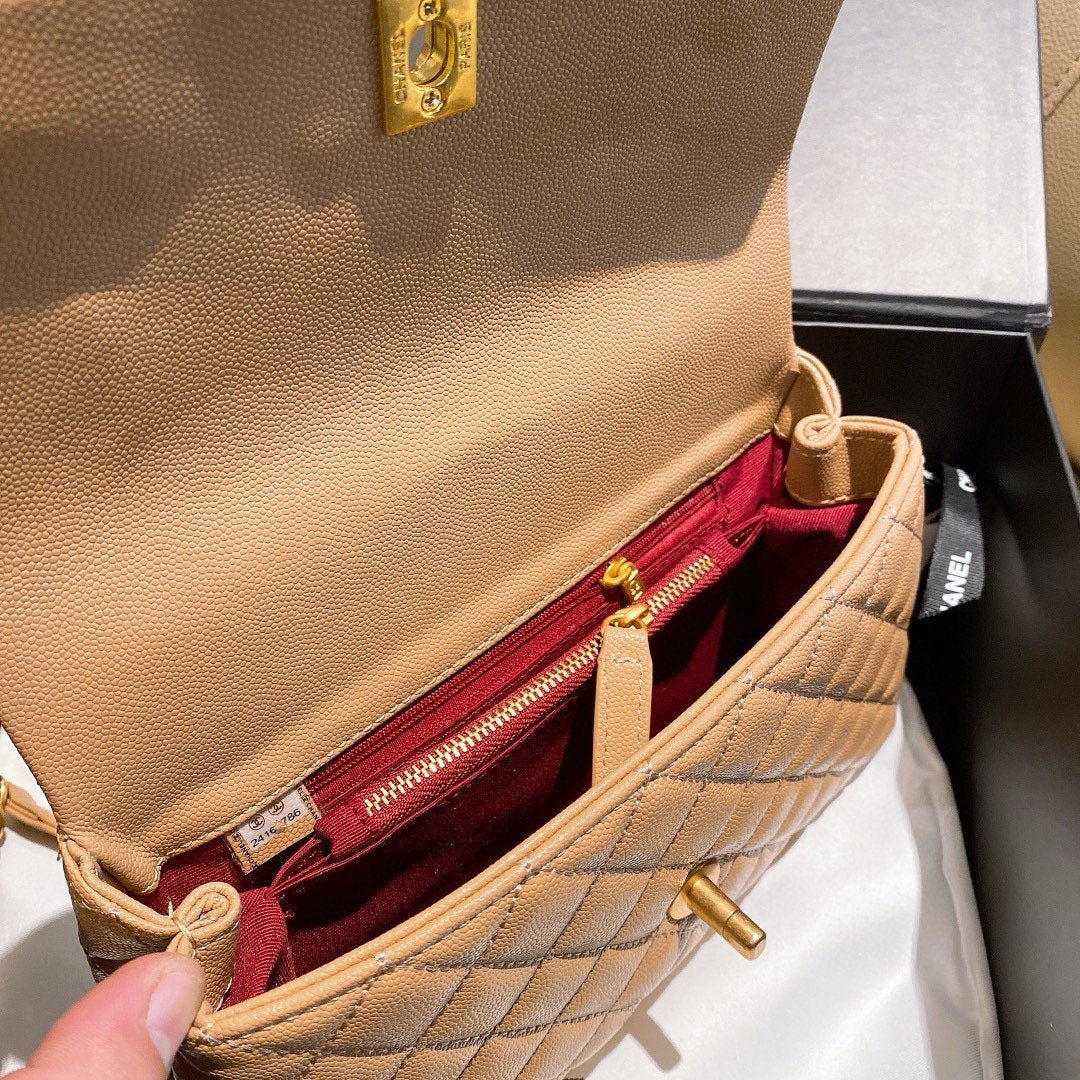 Anum Bags Detail