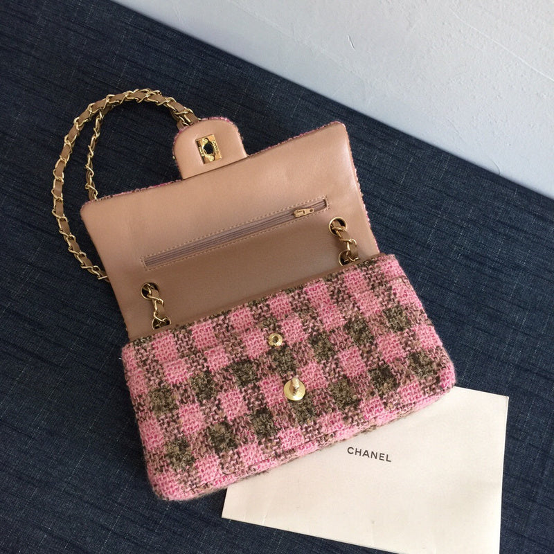 Anum Bags Detail