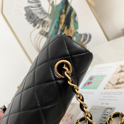 Anum Bags Detail