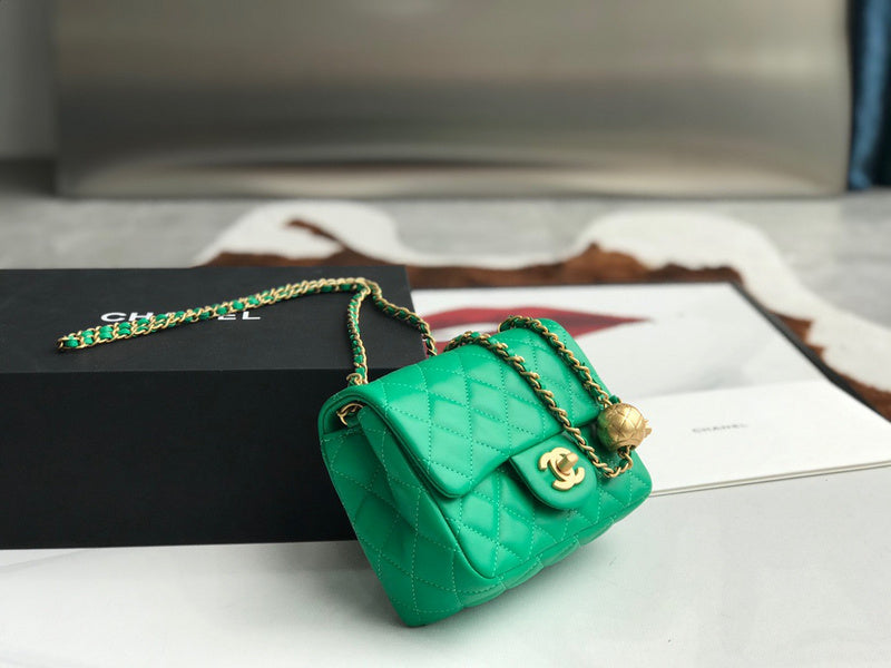 Anum Bags Detail