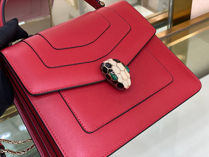 Anum Bags Detail