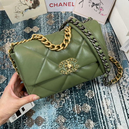 Anum Bags Detail