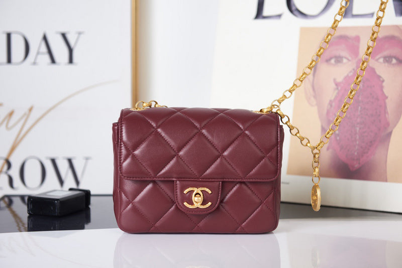 Anum Bags Detail