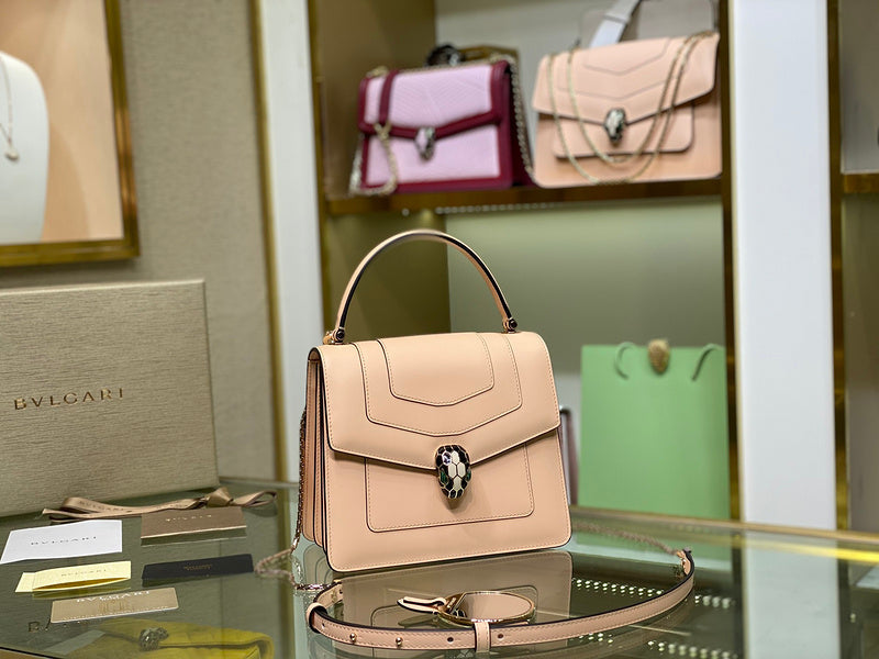 Anum Bags Detail