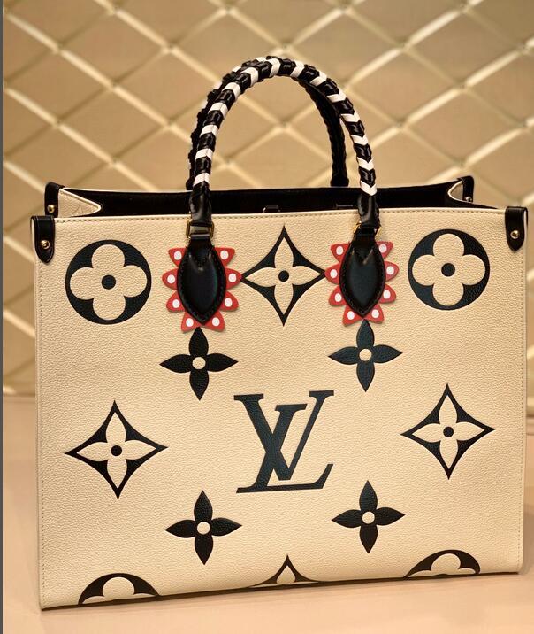 Anum Bags Detail