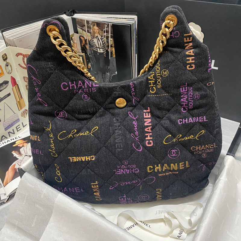 Anum Bags Detail