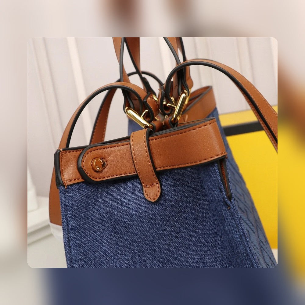 Anum Bags Detail