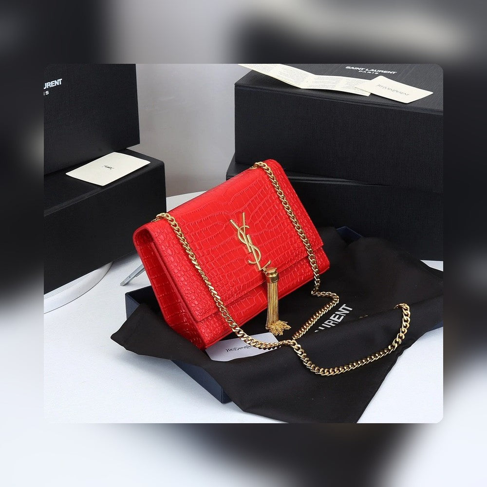 Anum Bags Detail