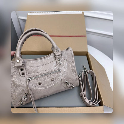 new-luxury-designer-bags-nm24044