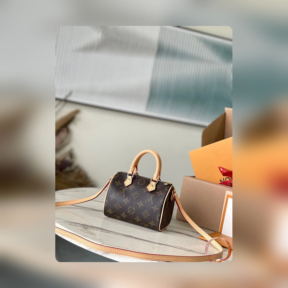 Anum Bags Detail