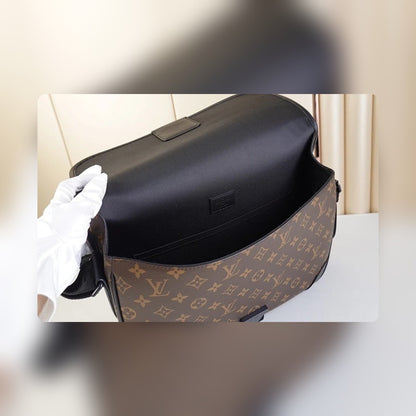 Anum Bags ln Luxury Bag --56723