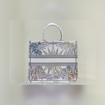 Anum Bags Detail