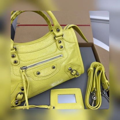 new-luxury-designer-bags-nm24051