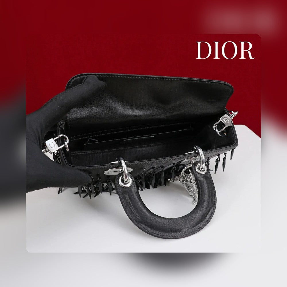 Anum Bags - High-Quality Designer Products for You - AFFORDABLE LUXURY BAGS - 18894