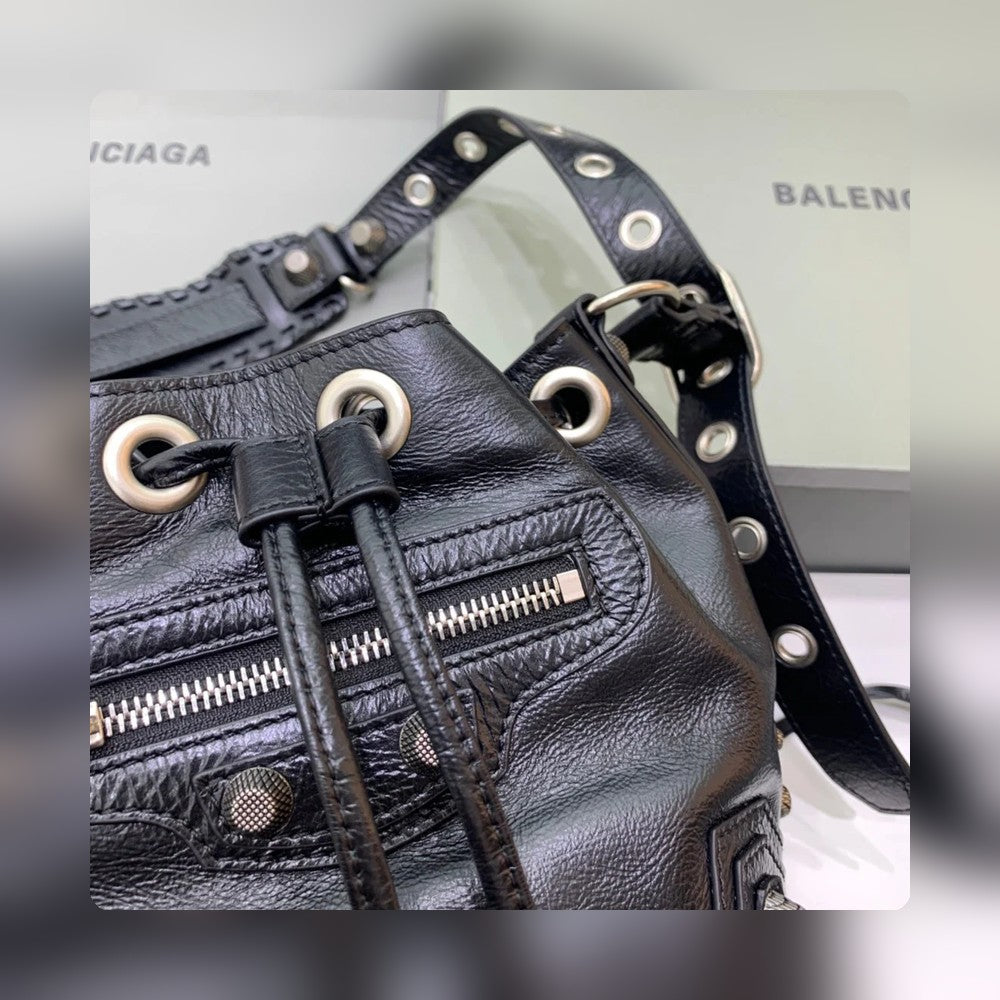 new-luxury-designer-bags-nm24318