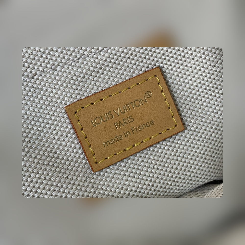 Anum Bags ln Luxury Bag --57951
