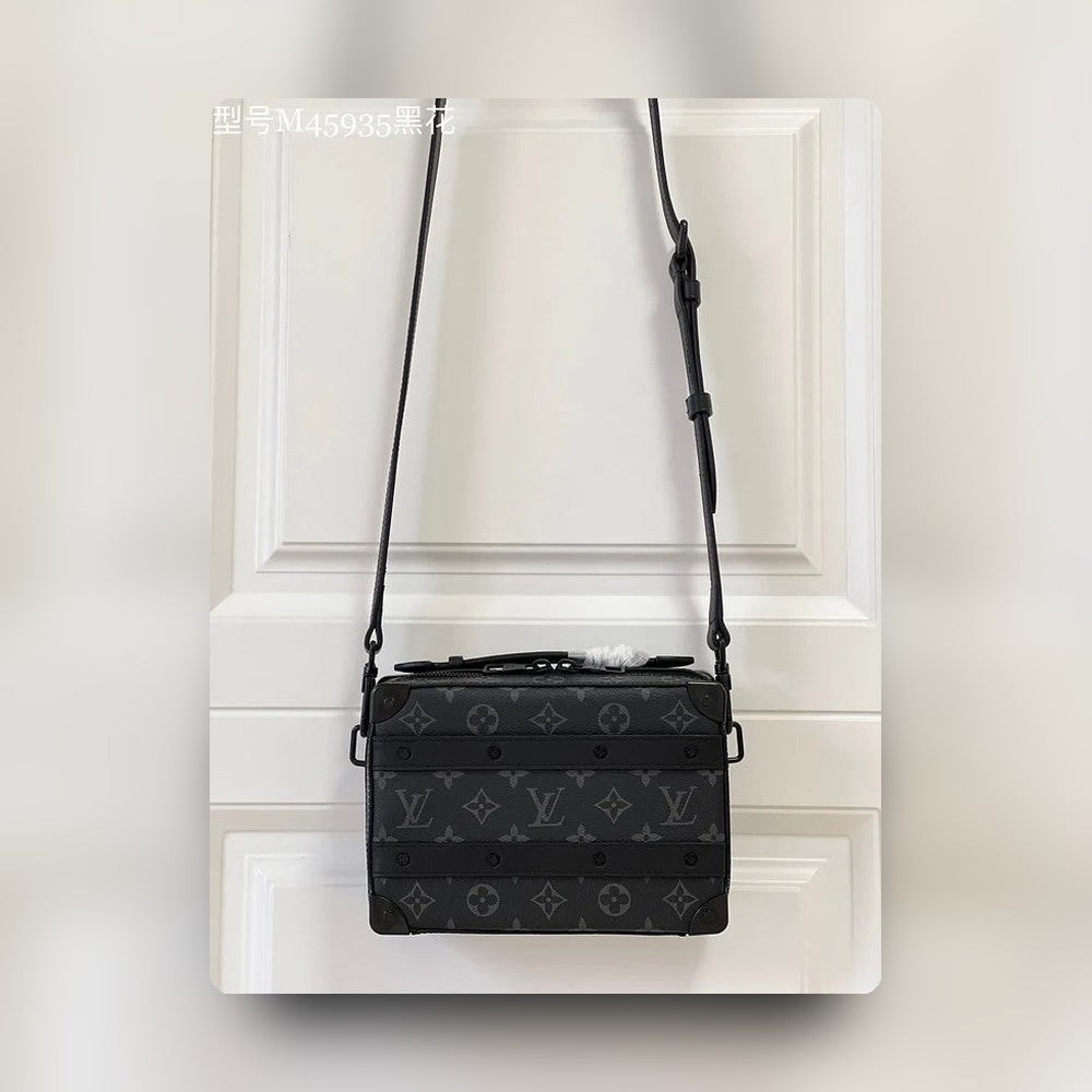 Anum Bags Detail