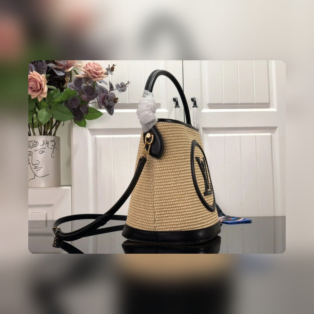 Anum Bags Detail