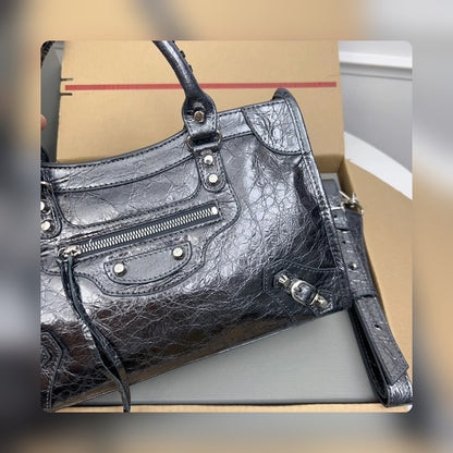 new-designer-premium-bags-nm24026