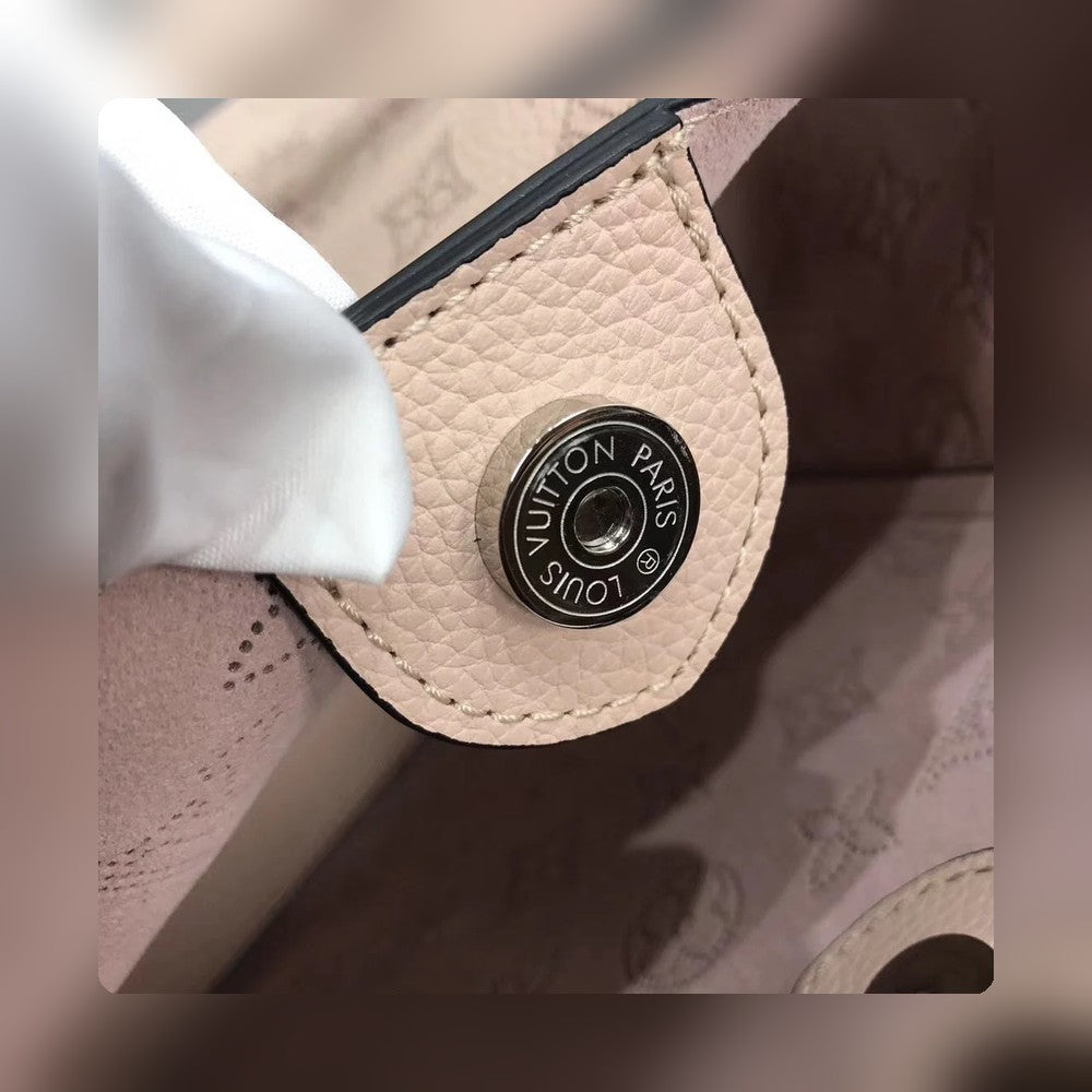 Anum Bags - High-Quality Designer Products for You - AFFORDABLE LUXURY BAGS - 3995