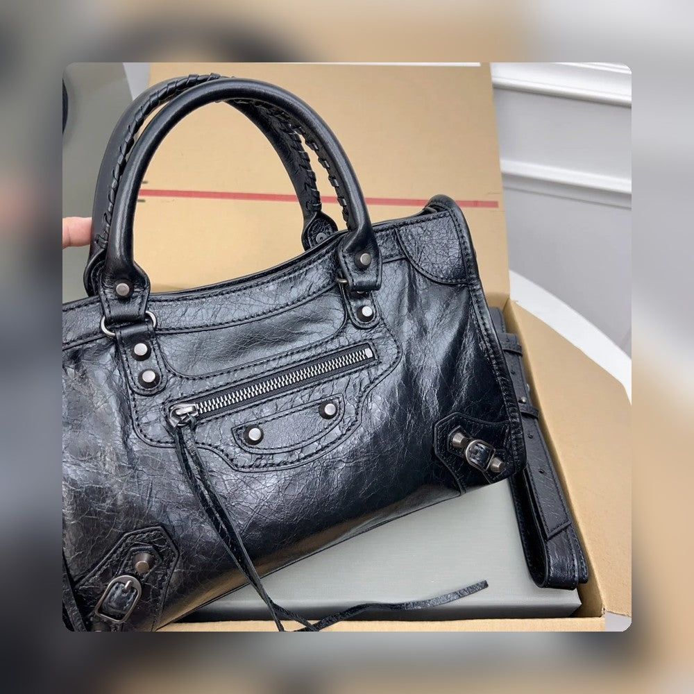 new-designer-premium-bags-nm24018