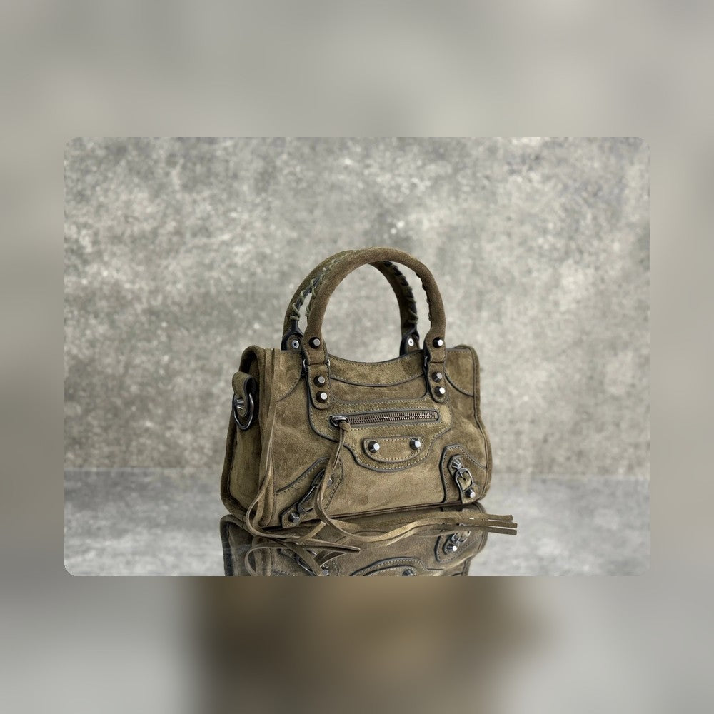 new-luxury-designer-bags-nm24620
