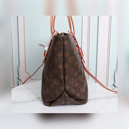 Anum Bags Detail