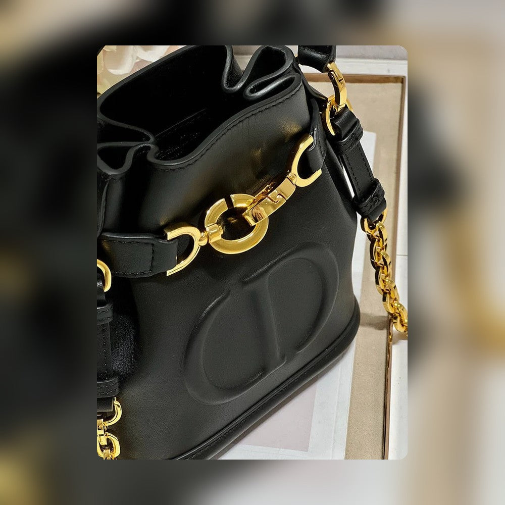 Anum Bags Detail