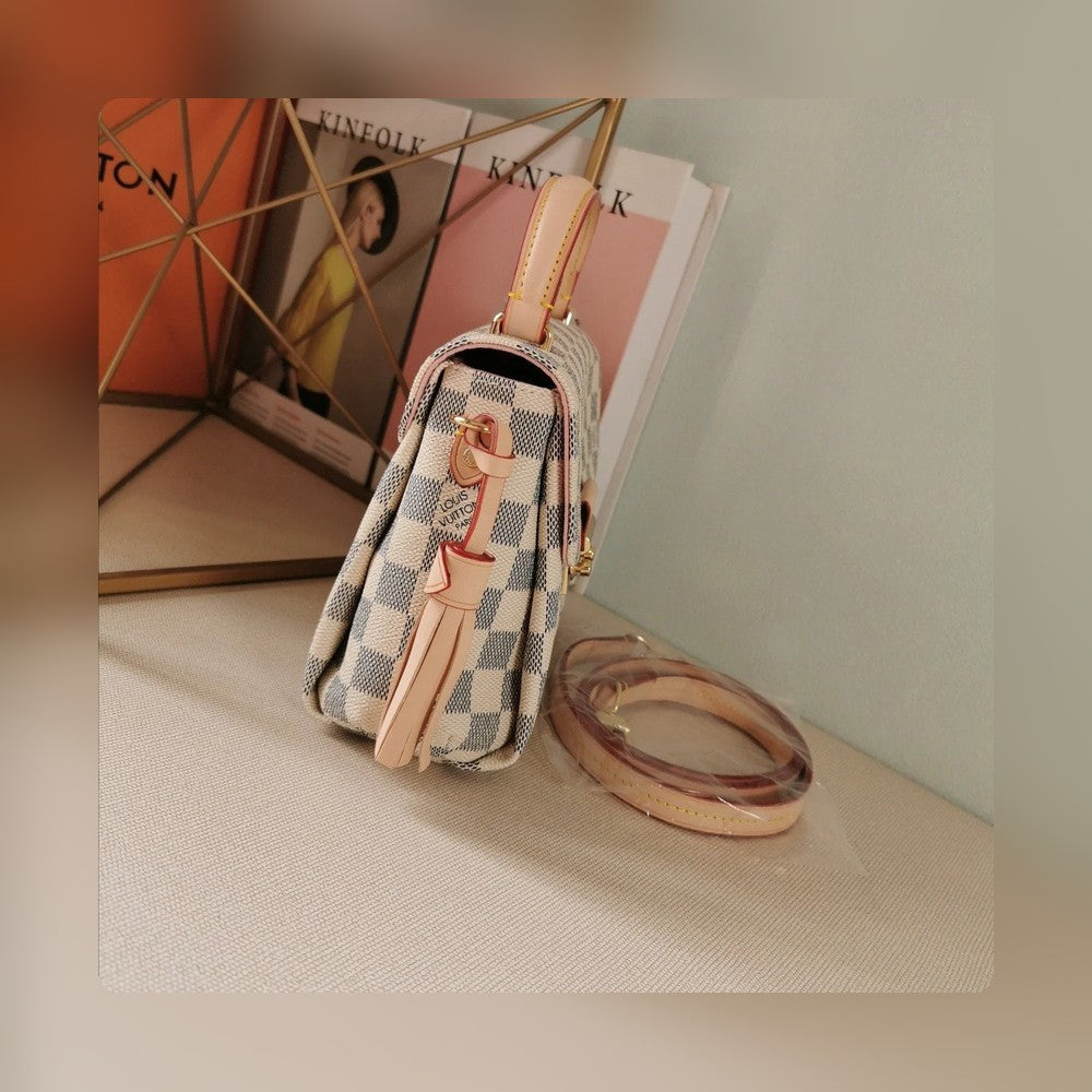 Anum Bags Detail