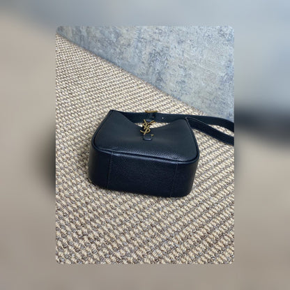 Anum Bags - Best High-End Brands in One Place - AFFORDABLE LUXURY BAGS - 15580